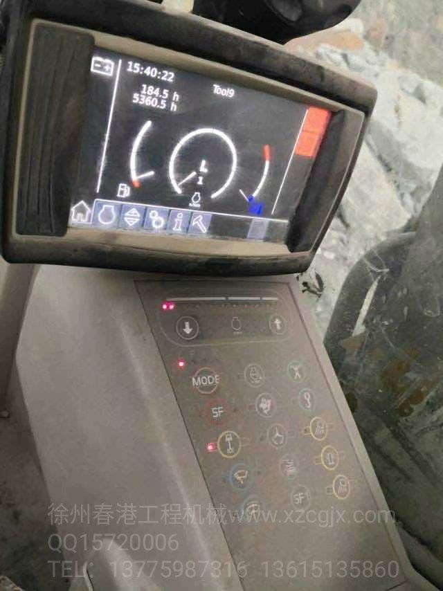 利勃海尔926显示器