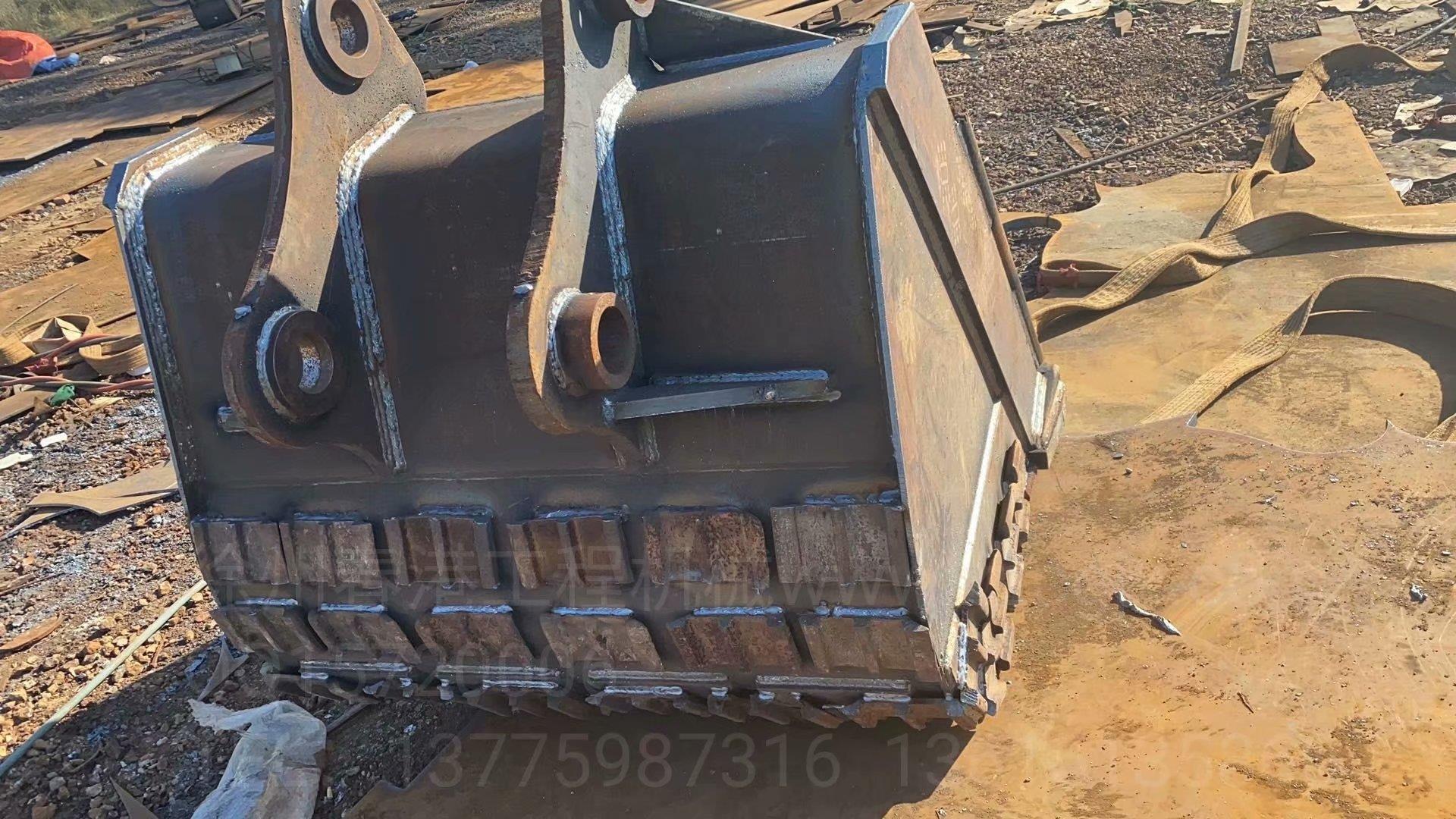 定制各种知名品牌机型挖掘机挖斗