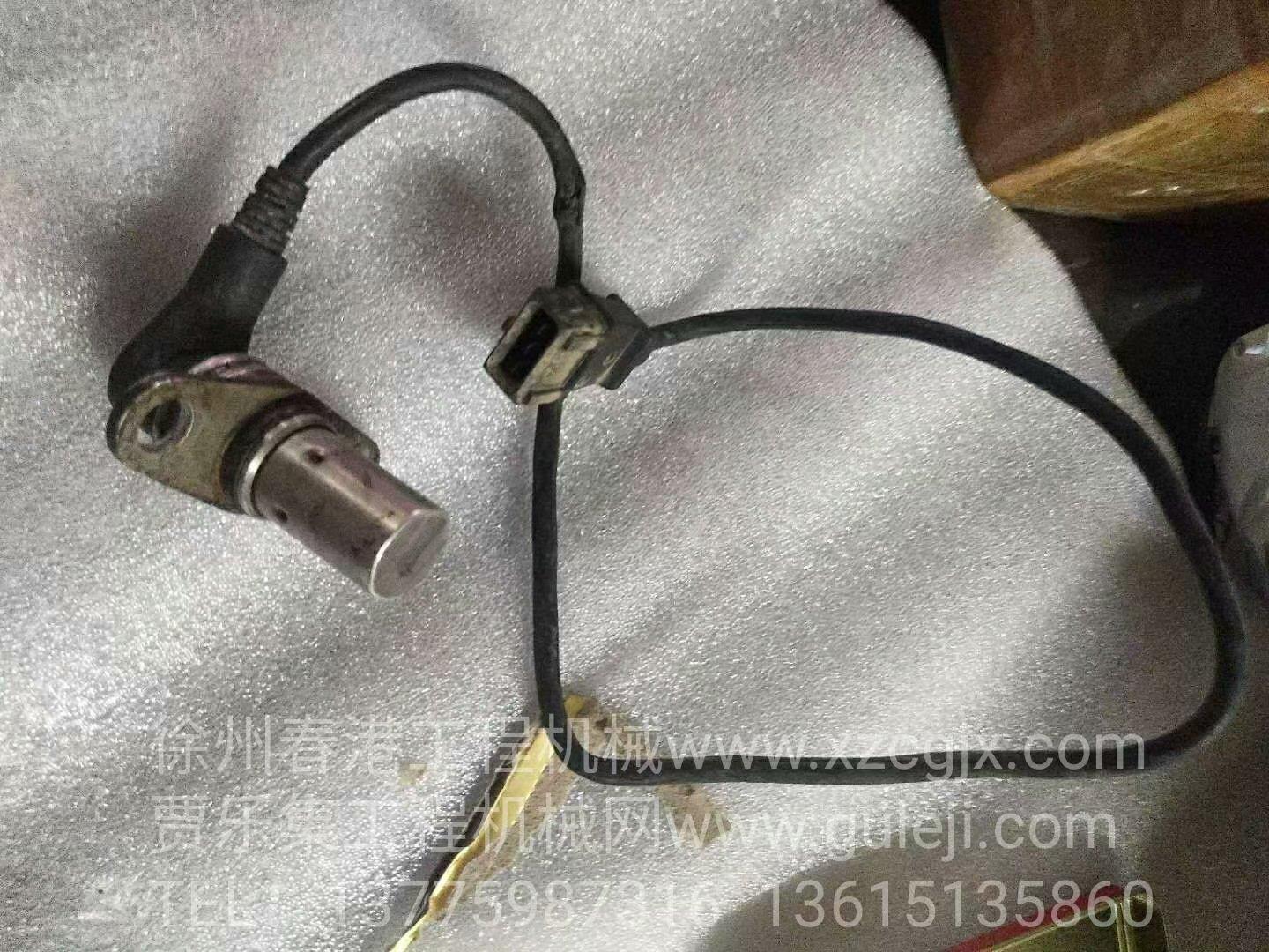 LIEBHERR  944B转速传感器