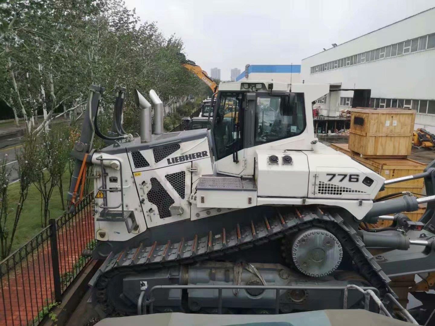 利勃海尔776推土机