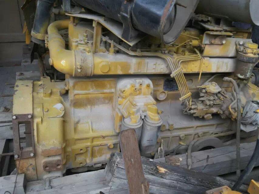 利勃海尔发动机总成