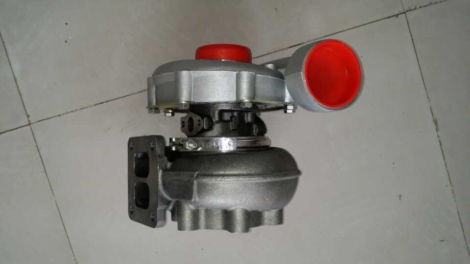 利勃海尔挖机增压器