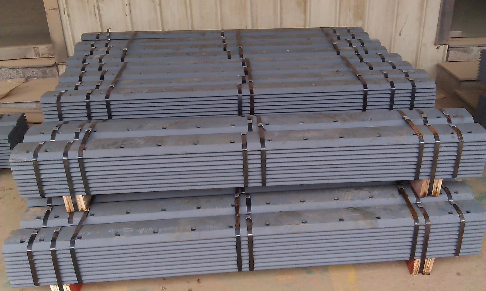 各种机型平地机刀板，刀脚，连接螺栓