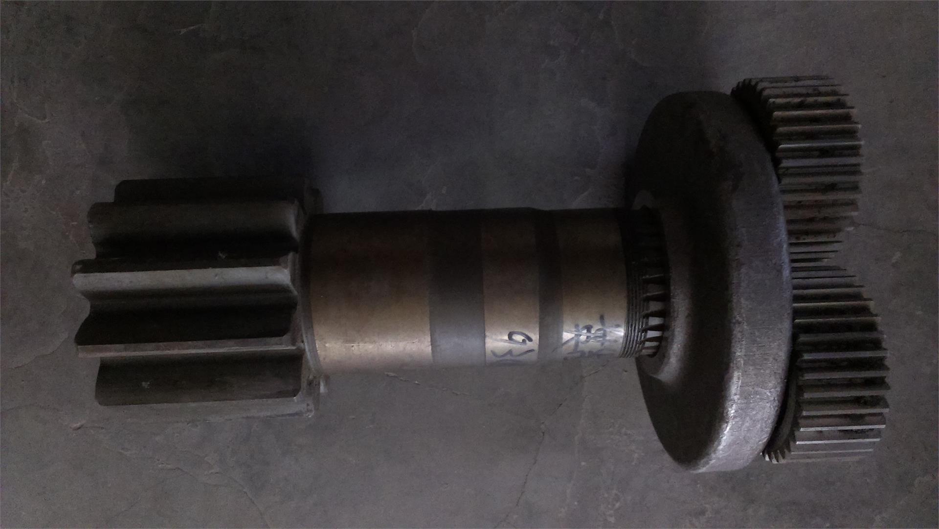 利勃海尔934回转立轴，回转减速二级总成