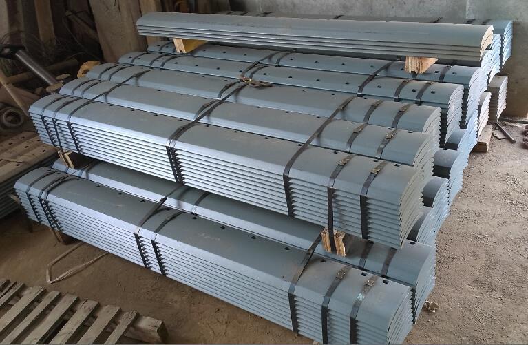 徐工180平地机刀板