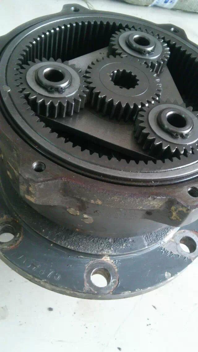 沃尔沃55回转减速箱