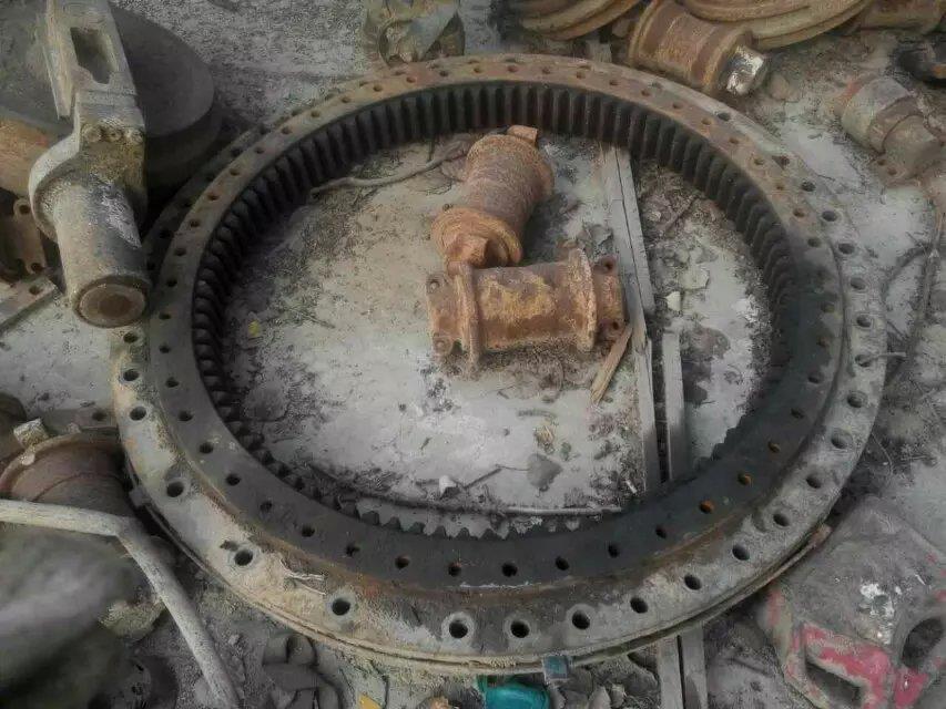 利勃海尔拆车回转齿圈