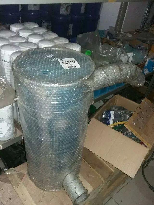 沃尔沃210 烟囱