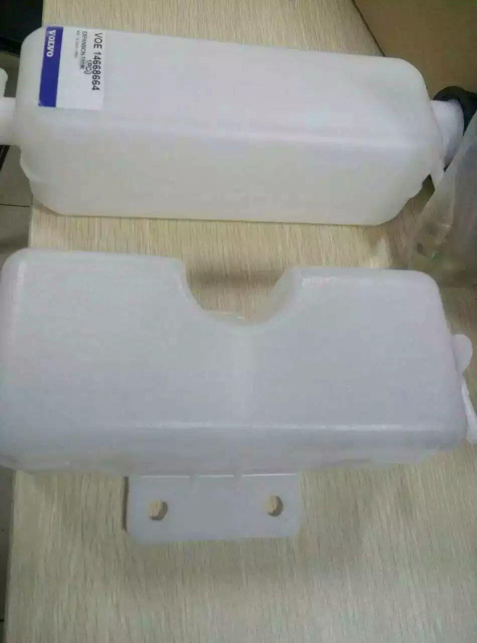 沃尔沃挖机原装副水箱