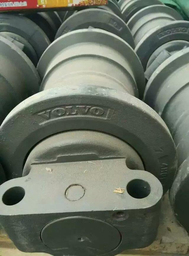 沃尔沃原装支重轮