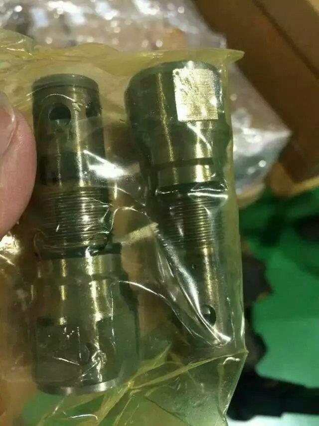 利勃海尔挖机溢流阀