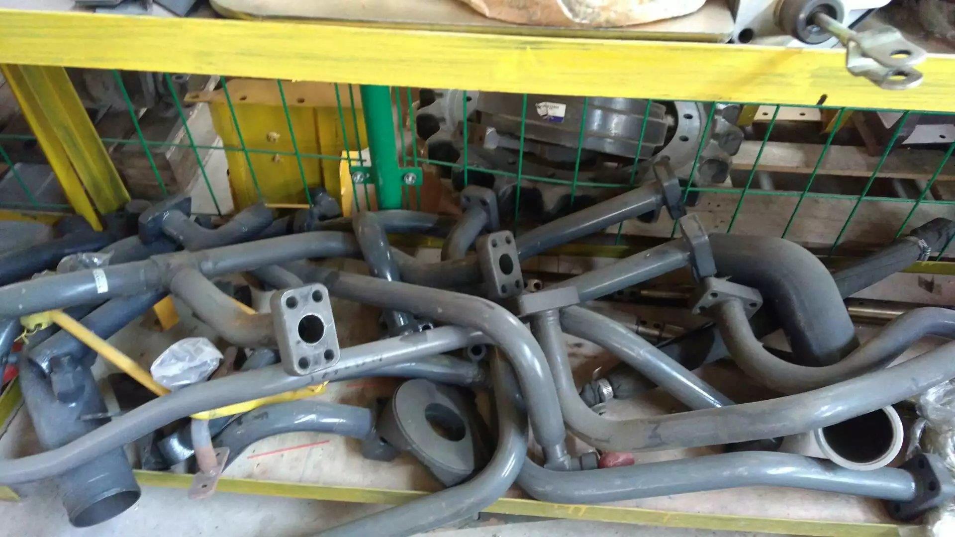 沃尔沃拆车液压油缸铁管