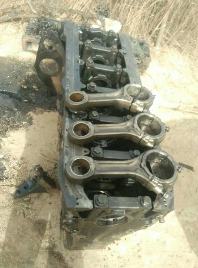 拆车沃尔沃240缸体