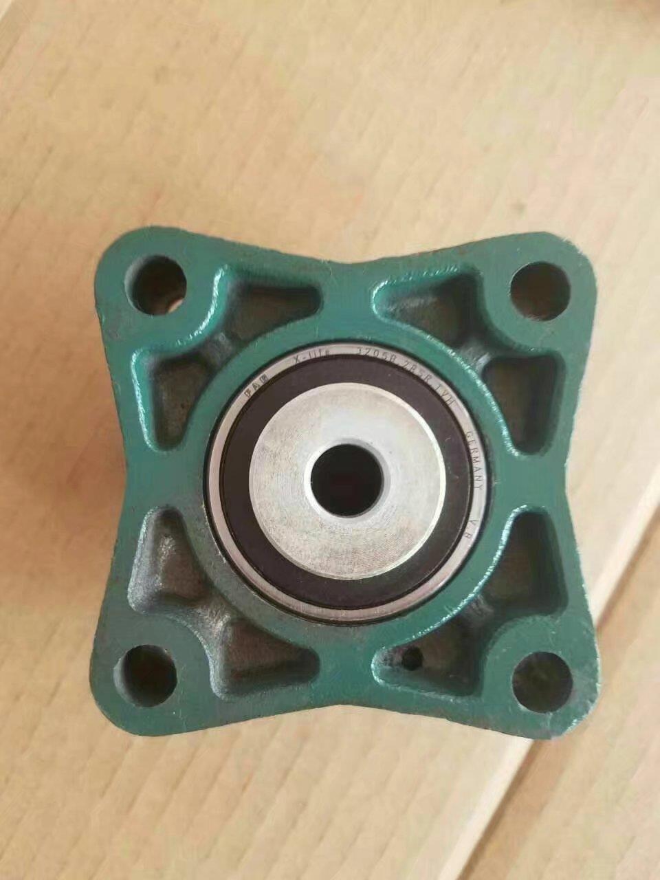 沃尔沃挖机风扇皮带轴承坐