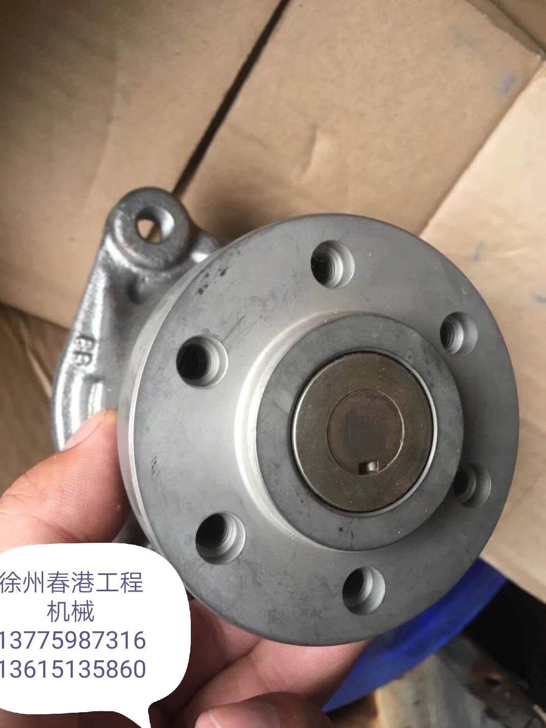 沃尔沃挖掘机水泵